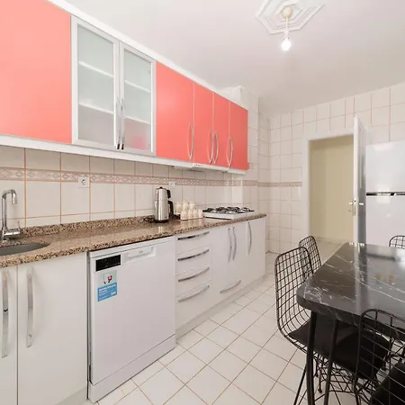 Modern Apartment With Central Location In Muratpasa, Antalya Appartamento Antalia